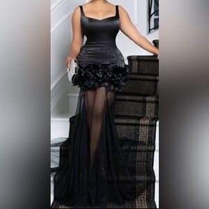 Banjul Black Maxi Dress